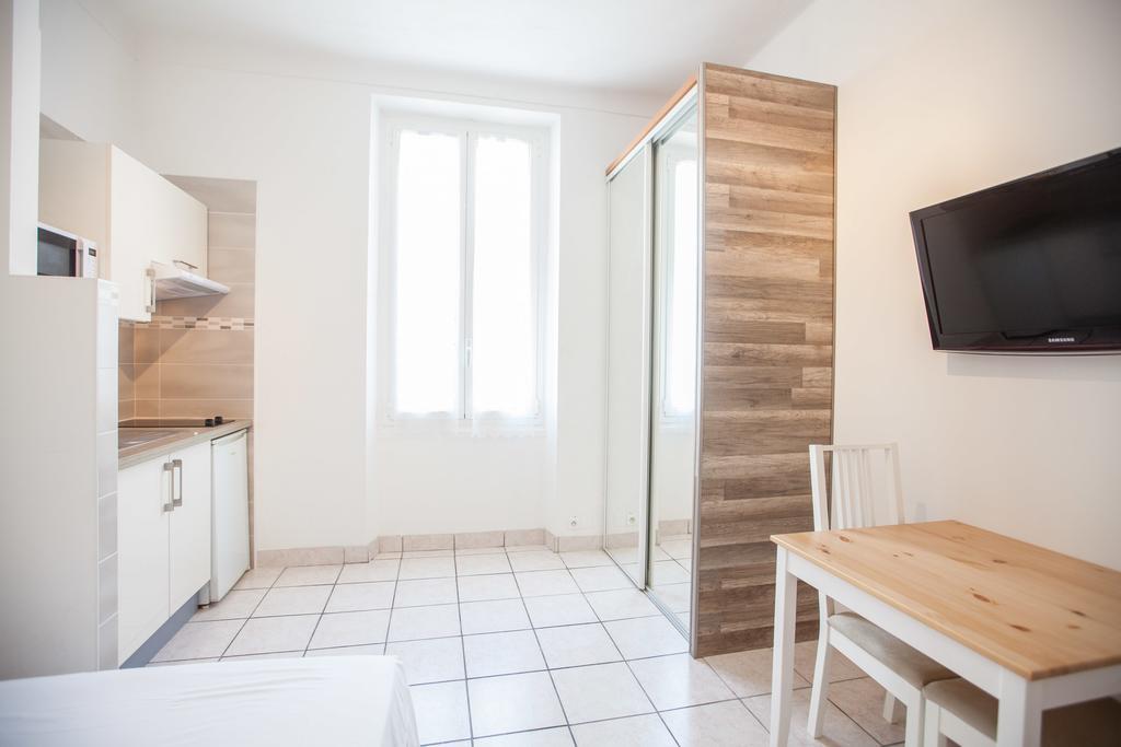 Appartements Foch Cannes Rom bilde